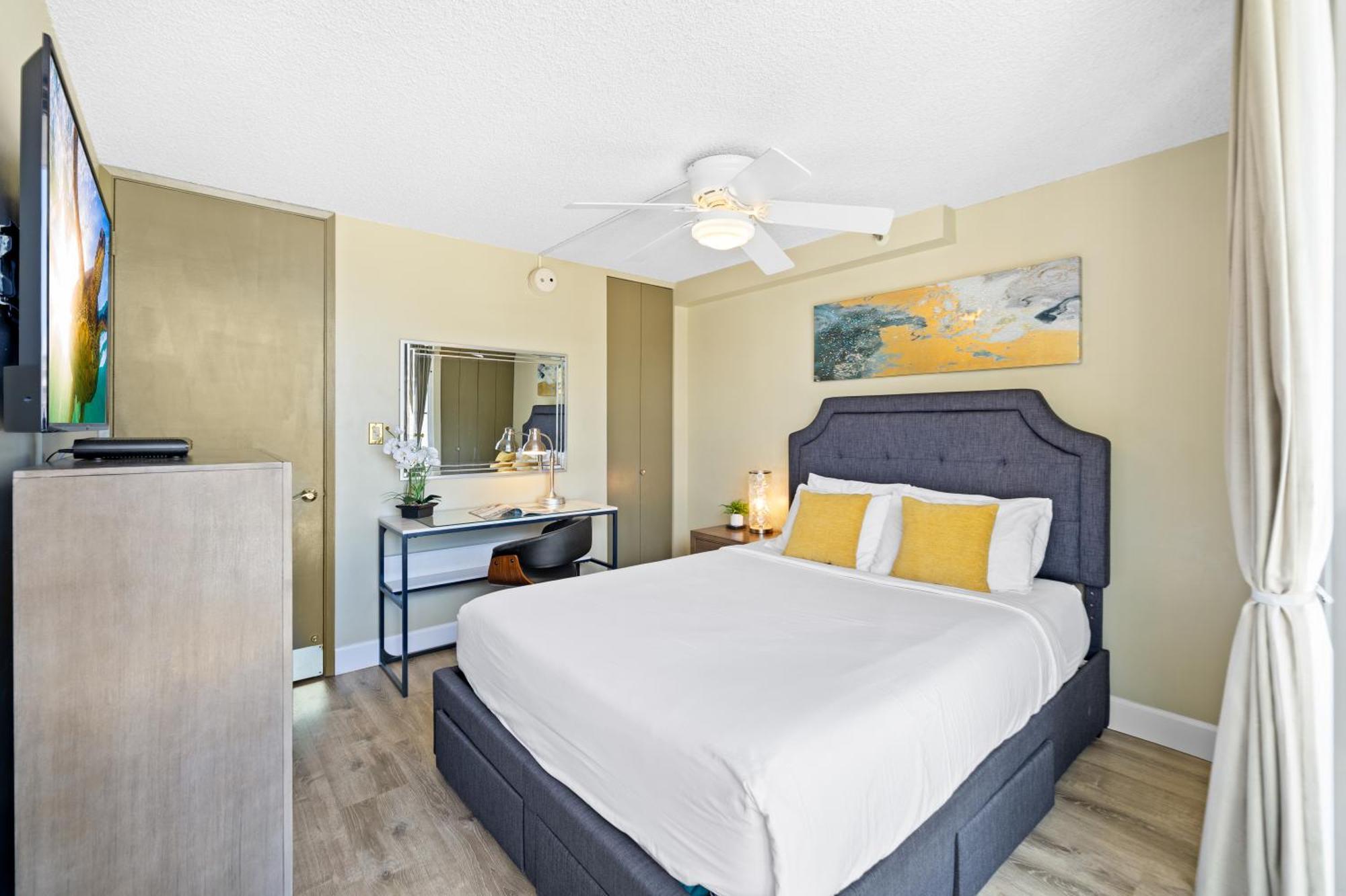 Pacific Monarch - 1 Bedroom - Ocean And City Views! ホノルル エクステリア 写真