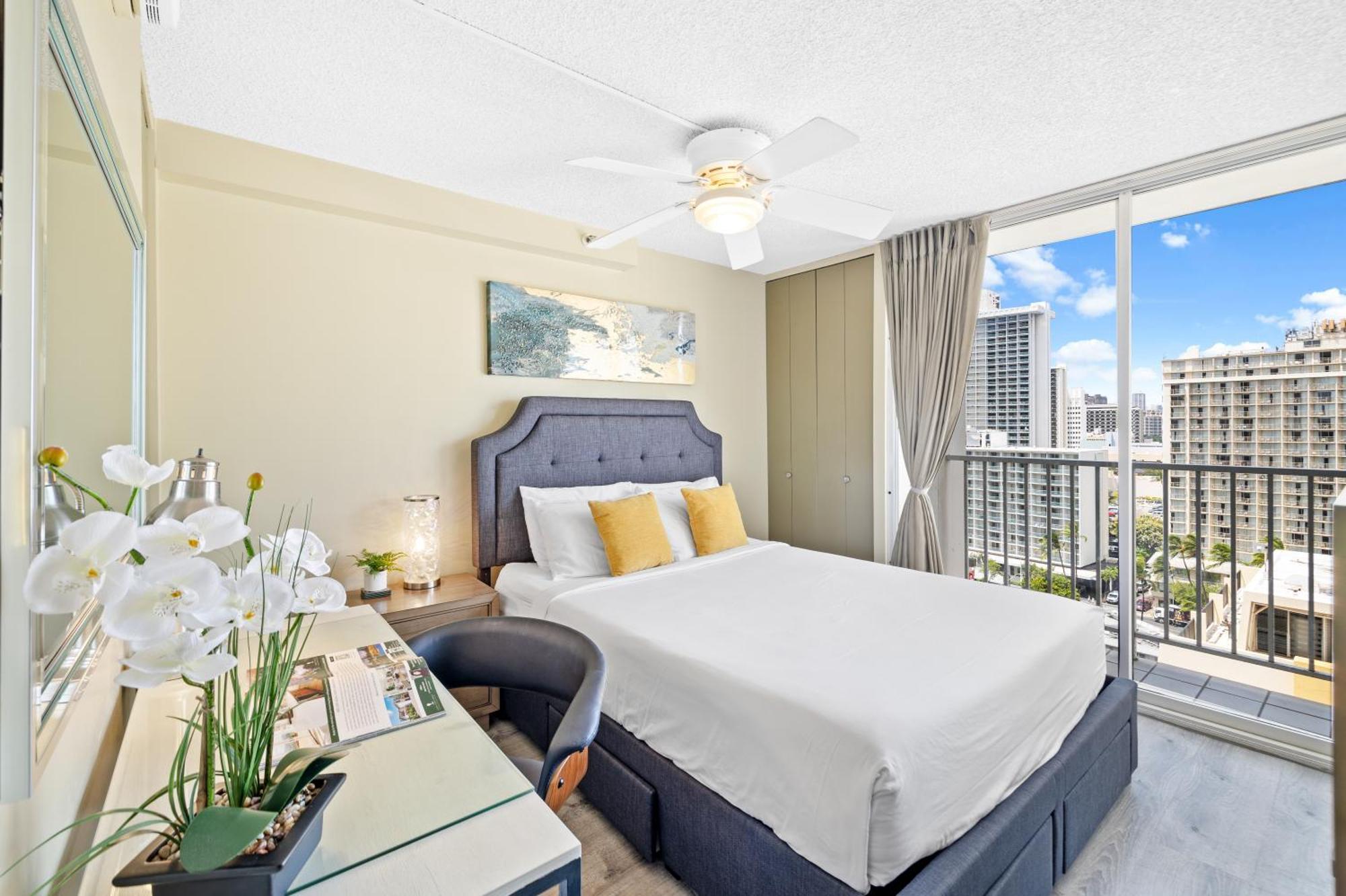 Pacific Monarch - 1 Bedroom - Ocean And City Views! ホノルル エクステリア 写真